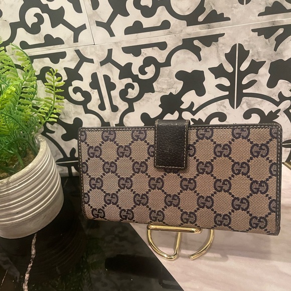 Rare Gucci Sherryline Double Snap Wallet VGUC - Picture 2 of 9